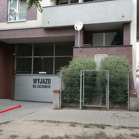 Wygodny, 2-pokojowy Apartament Blisko Centrum Daire